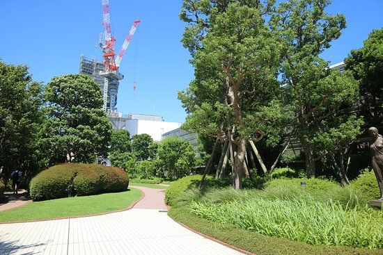 ジョイナス 彫刻の森